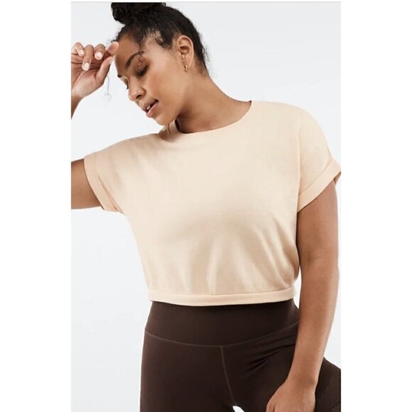 Fabletics Tops - Fabletics‎ Cassie Peach Orange Crewneck Short Sleeve Athletic Top M